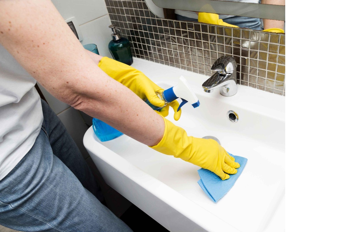 Bathroom-Cleaning-Masterclass:-Professional-commercial-cleaning-services-in-India